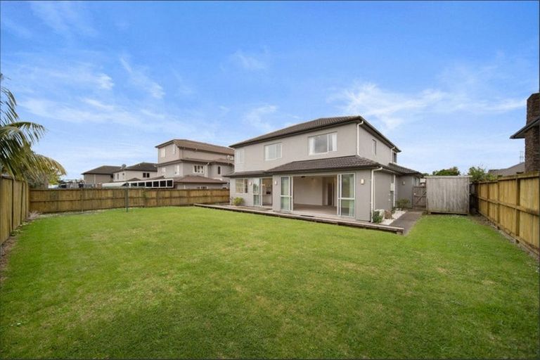 Photo of property in 44 Toscana Drive, Karaka, Papakura, 2113