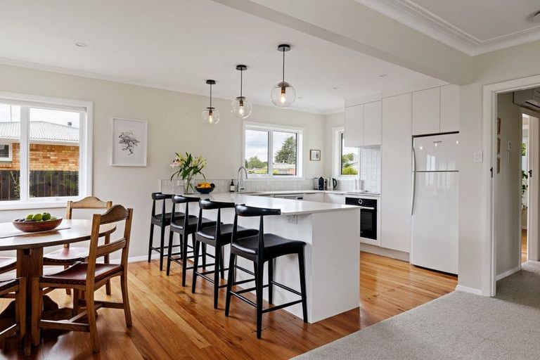 Photo of property in 53 Tennyson Street, Leamington, Cambridge, 3432