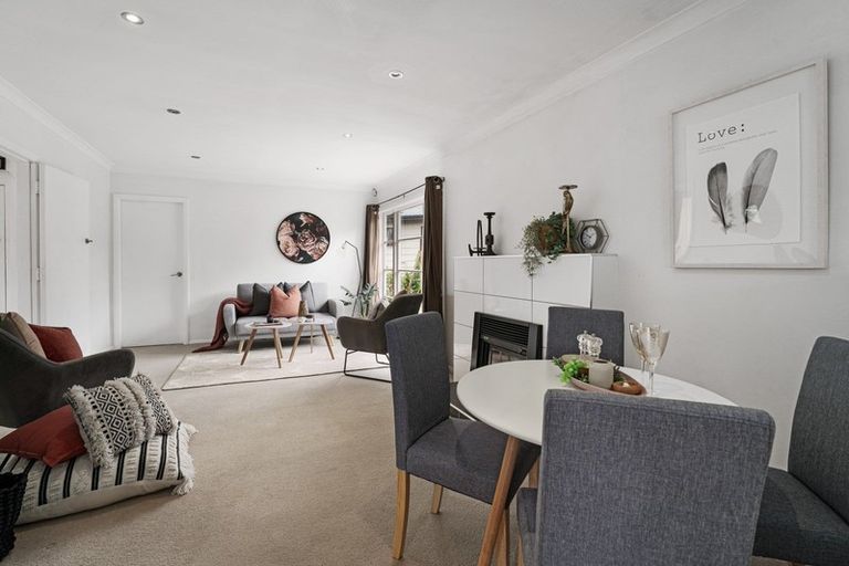 Photo of property in 9 Percival Road, Paraparaumu Beach, Paraparaumu, 5032