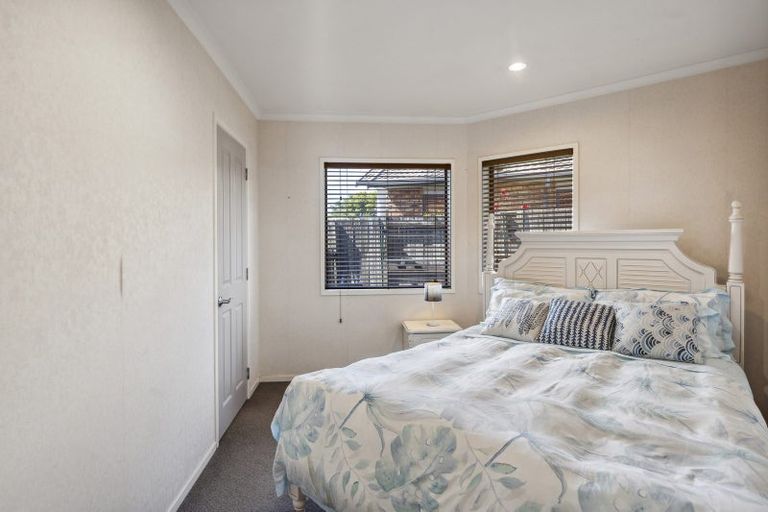 Photo of property in 9 Frame Place, Owhata, Rotorua, 3010
