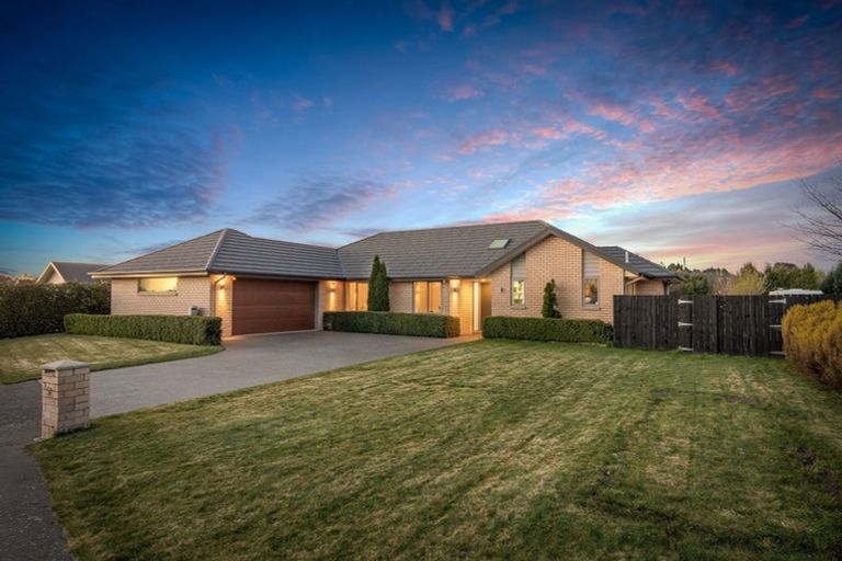 Photo of property in 52 Jacks Drive, West Melton, 7618