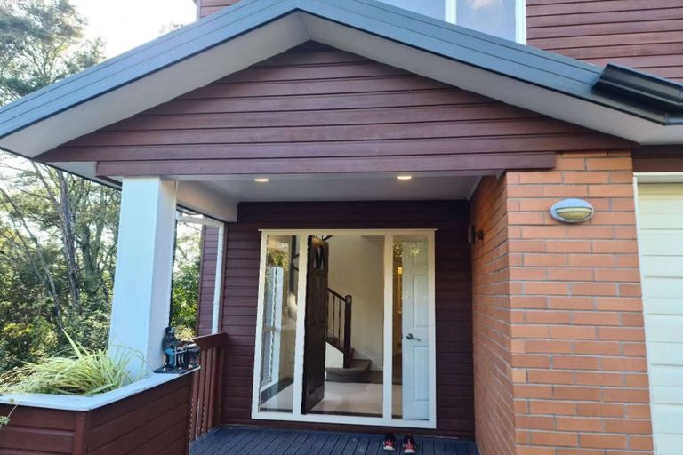 Photo of property in 35 Frenz Drive, Titirangi, Auckland, 0604