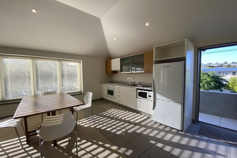 Photo of property in 97 The Esplanade, Manly, Whangaparaoa, 0930