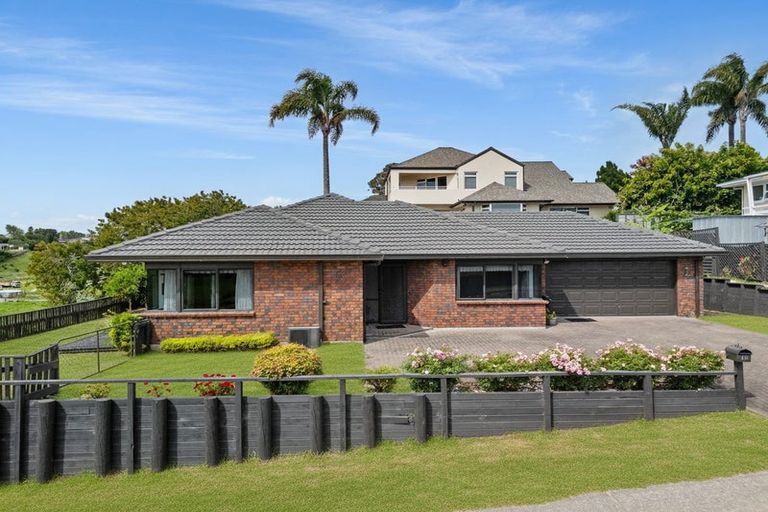 Photo of property in 2b Cannell Farm Drive, Te Puke, 3119