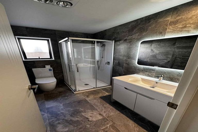 Photo of property in 16 Auranga Drive, Karaka, Papakura, 2113