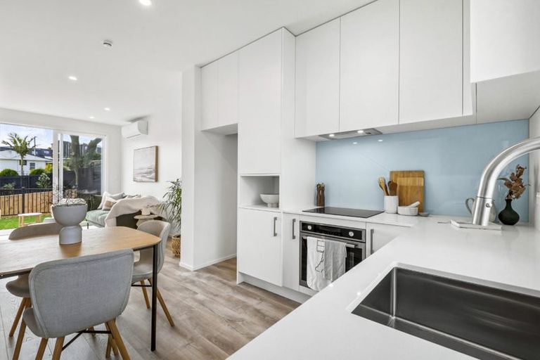 Photo of property in 7d Camrose Place, Glenfield, Auckland, 0629