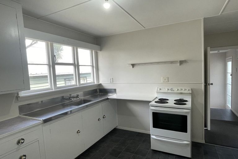 Photo of property in 51 Saint Johns Street, Woolston, Christchurch, 8062