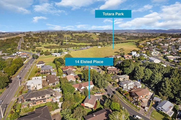 Photo of property in 14 Elsted Place, Goodwood Heights, Auckland, 2105