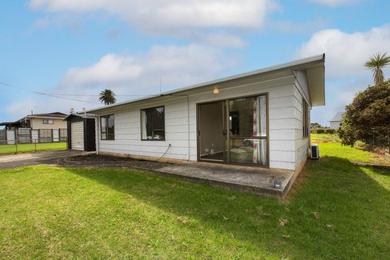 Photo of property in 2 Clean Street, Te Kopuru, 0391