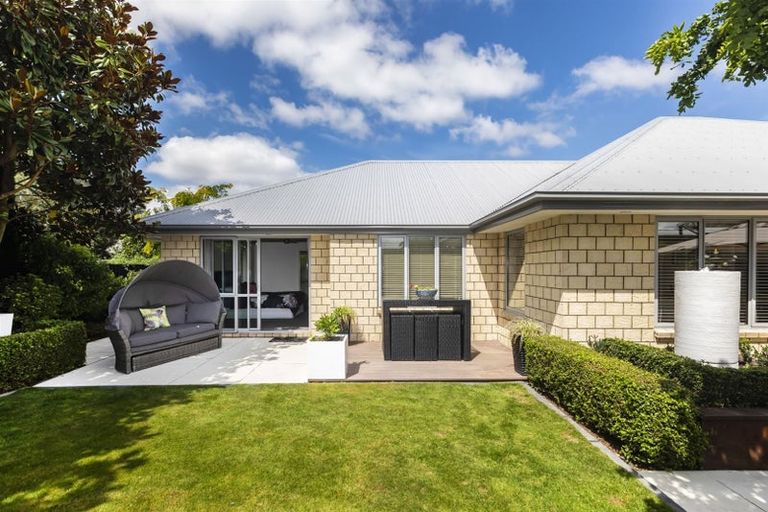 Photo of property in 43 Applefield Court, Northwood, Christchurch, 8051