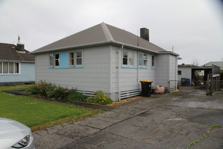 Photo of property in 43 Rintoul Street, Westport, 7825