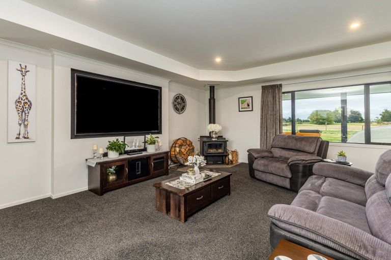 Photo of property in 21 Grange Settlement Road, Temuka, 7920