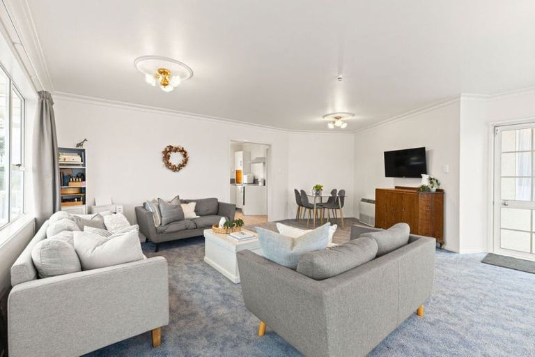 Photo of property in 6 Arundel Place, Springvale, Whanganui, 4501