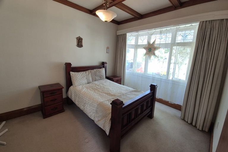 Photo of property in 1138 High Street, Taita, Lower Hutt, 5011