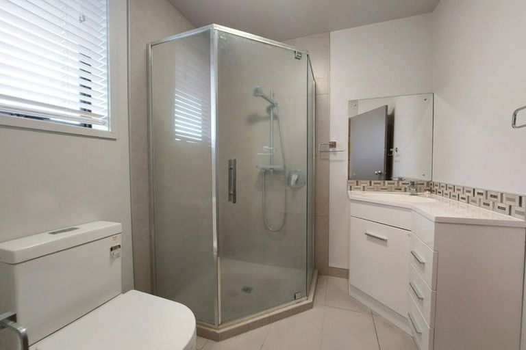 Photo of property in 25 Saxon Woods Drive, Rototuna North, Hamilton, 3210
