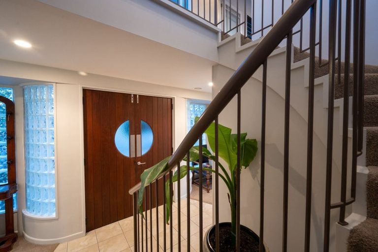 Photo of property in 14 Woodford Heights, Havelock North, 4130