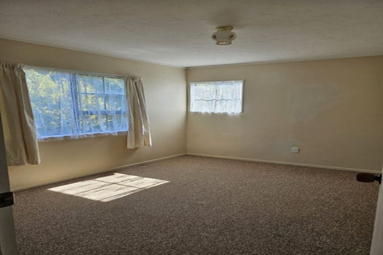 Photo of property in 23 Cortina Avenue, Johnsonville, Wellington, 6037