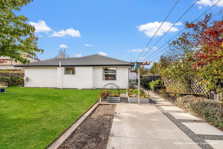 Photo of property in 4 Richard Seddon Drive, Northwood, Christchurch, 8051