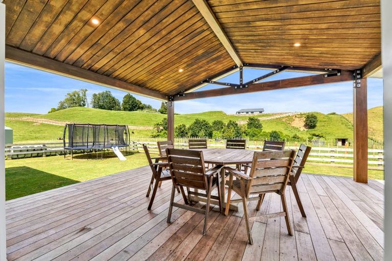 Photo of property in 120 Kaimata Road, Kaimata, Inglewood, 4390