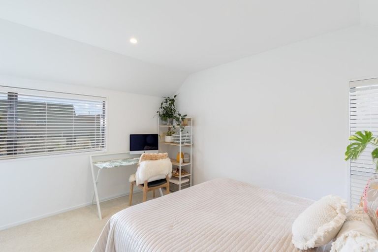 Photo of property in 49a Hawkesbury Avenue, St Albans, Christchurch, 8014