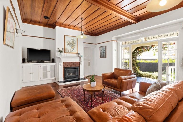 Photo of property in 5 Nigel Street, Havelock North, 4130