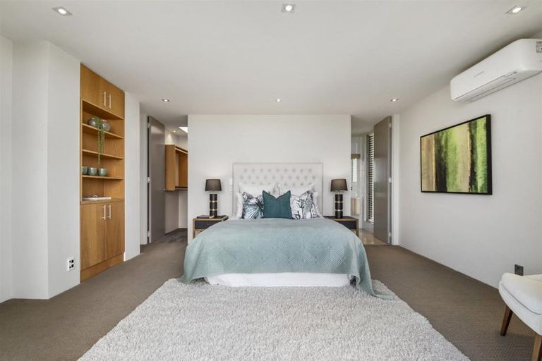 Photo of property in 22b Beach Road, Castor Bay, Auckland, 0620