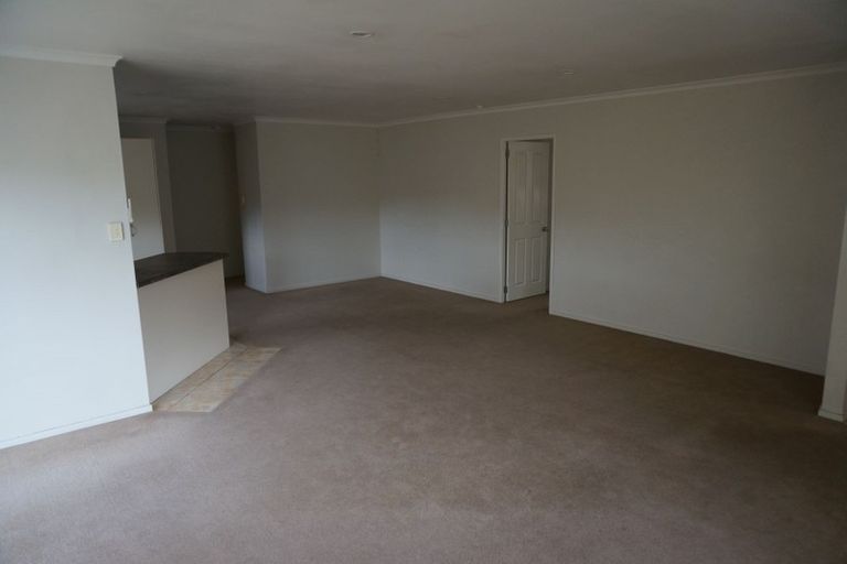 Photo of property in 34 Morewa Place, Takanini, 2112