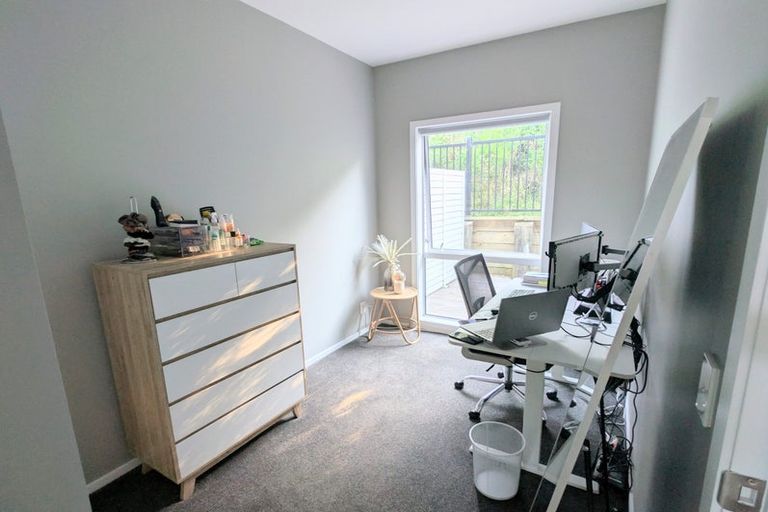 Photo of property in 9 Tai Lane, Whitby, Porirua, 5024