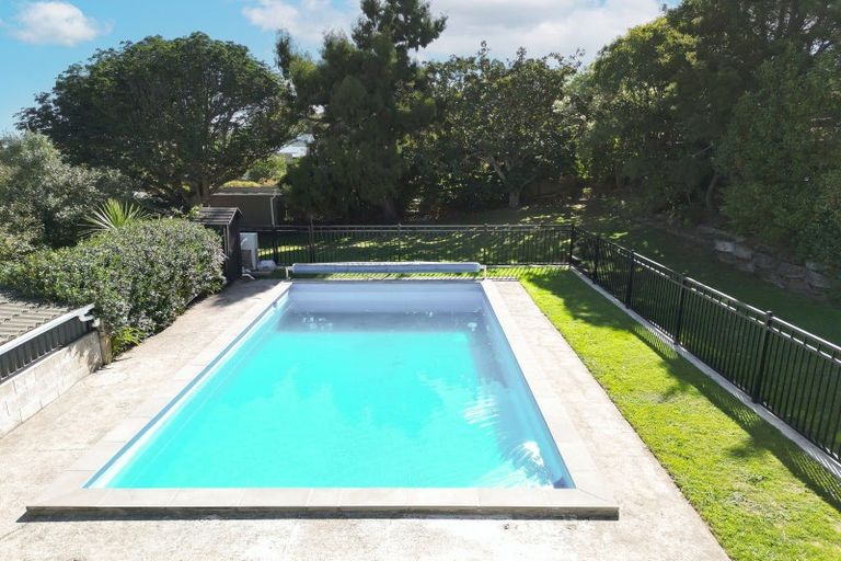 Photo of property in 3 Brassey Road, Saint Johns Hill, Whanganui, 4500