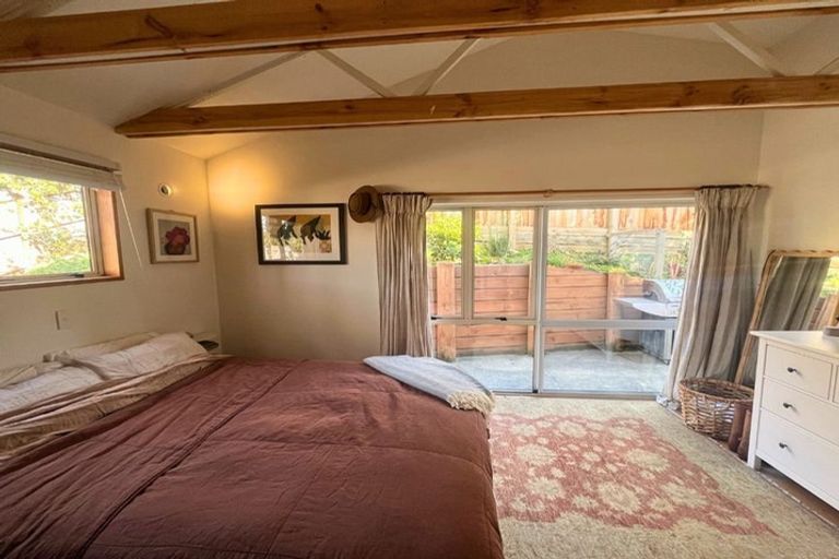 Photo of property in 10a Larch Place, Wanaka, 9305