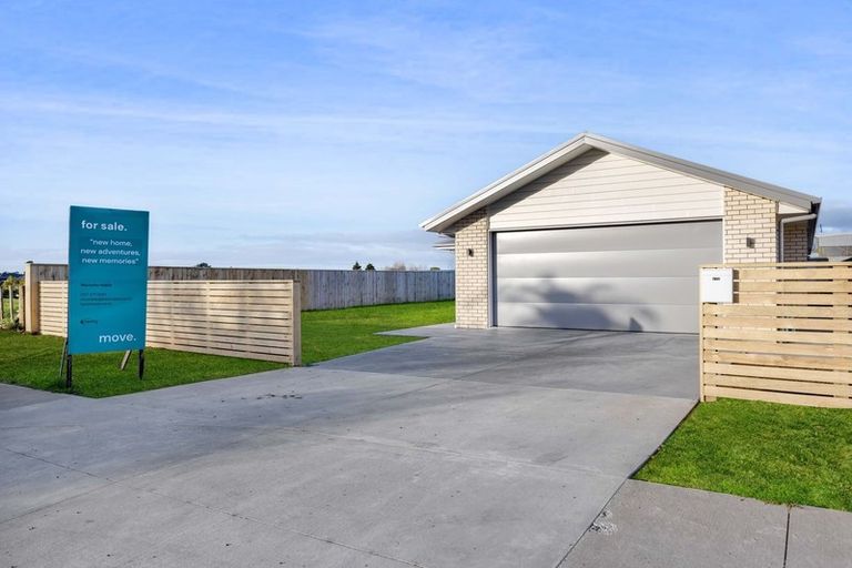 Photo of property in 4 Midsummer Avenue, Stratford, 4332