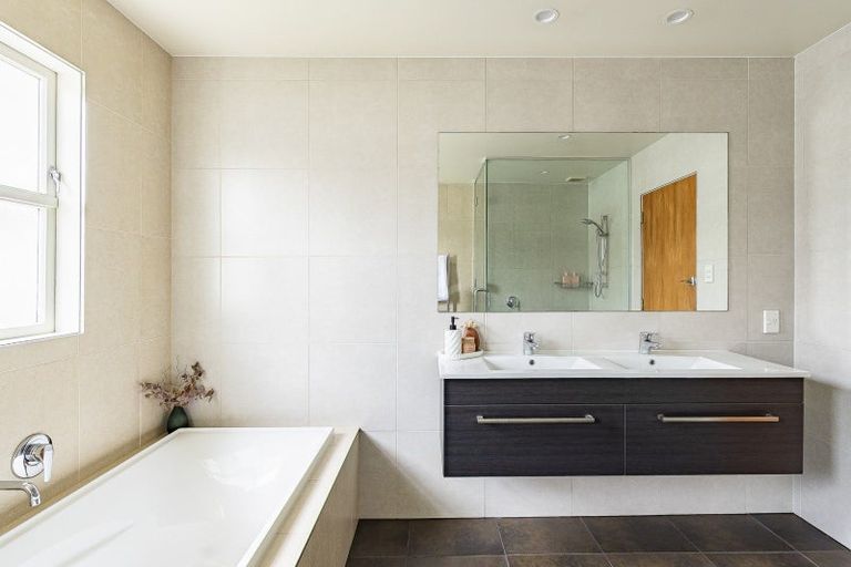 Photo of property in 144 Guppy Road, Taradale, Napier, 4112