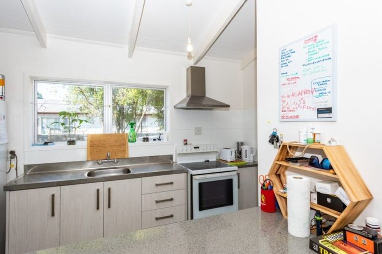 Photo of property in 27 Paraone Road, Tamarau, Gisborne, 4010