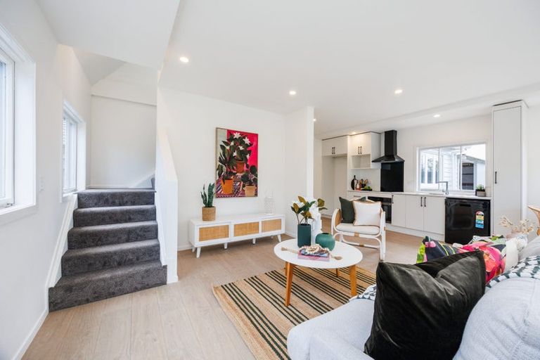 Photo of property in 37 Monrad Street, Highbury, Palmerston North, 4412
