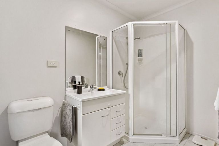 Photo of property in 20 Northridge Terrace, Massey, Auckland, 0614