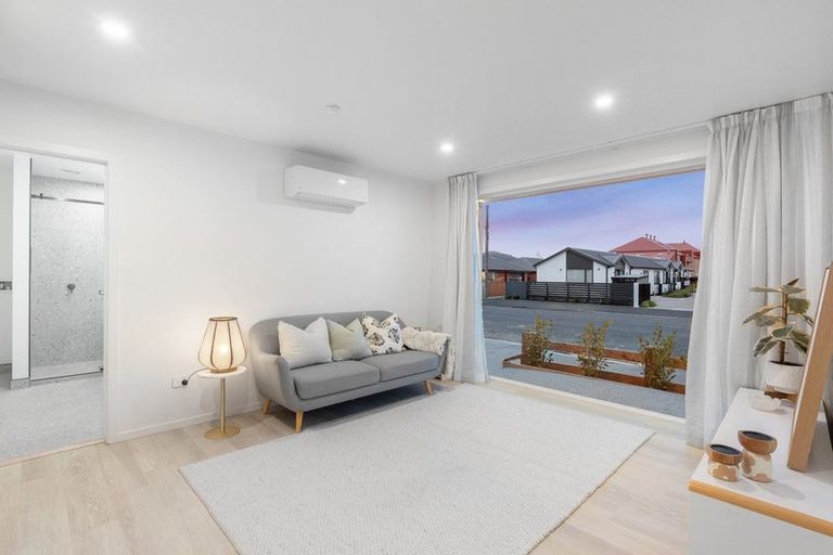 Photo of property in 1/21 Church Street, Devonport, Auckland, 0624