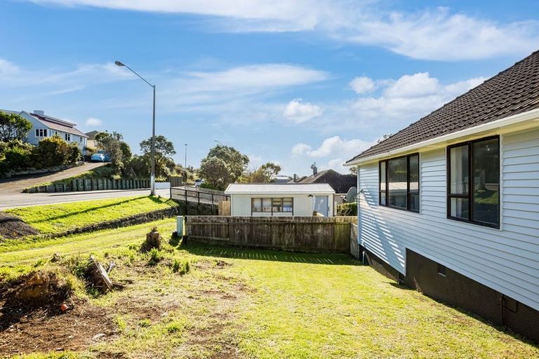 Photo of property in 1 Stephen Street, Johnsonville, Wellington, 6037
