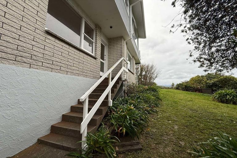 Photo of property in 23 Bushey Way, Maungaraki, Lower Hutt, 5010
