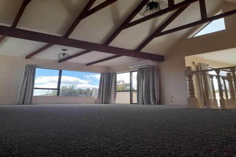 Photo of property in 3b Kowhai Place, Pukekohe, 2120