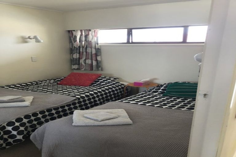 Photo of property in 11/4f Claremont Grove, Mount Victoria, Wellington, 6011