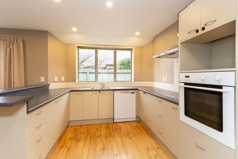 Photo of property in 16 Coppinger Terrace, Aidanfield, Christchurch, 8025