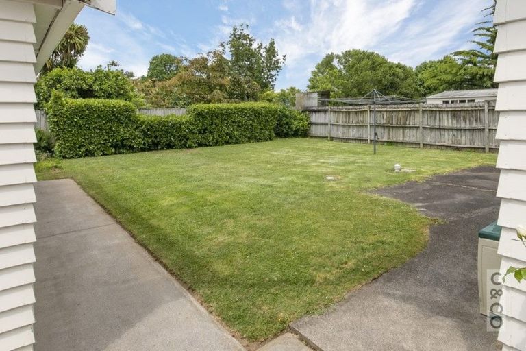 Photo of property in 12 Maude Street, Riverhead, 0820