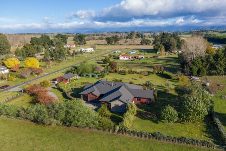 Photo of property in 66 Mantell Street, Tikokino, Waipawa, 4273