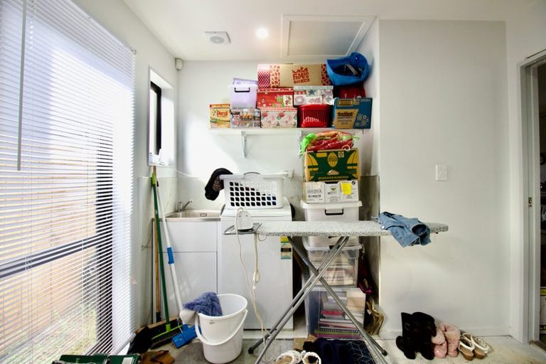 Photo of property in 56 Cosgrave Road, Papakura, 2110