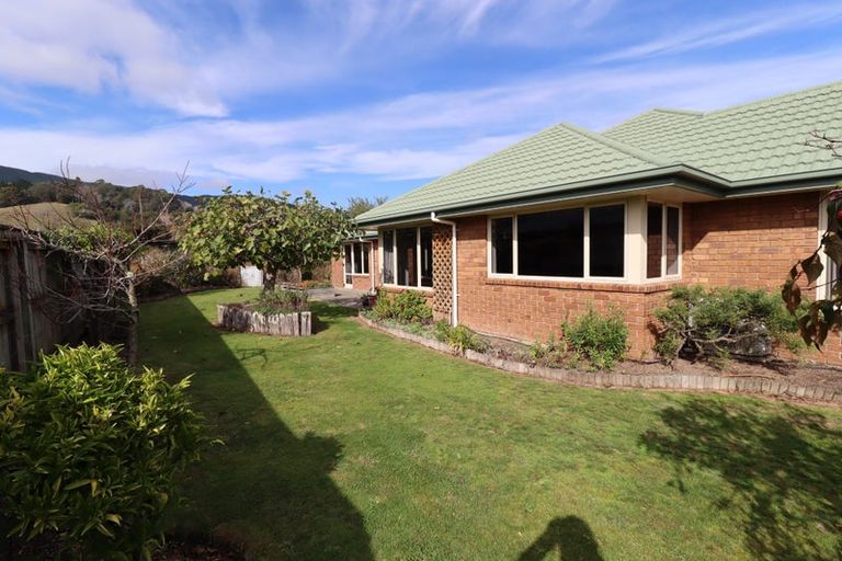 Photo of property in 8 Covent Drive, Stoke, Nelson, 7011