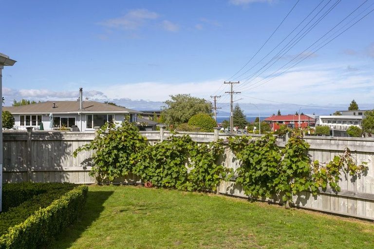 Photo of property in 2 Wheretia Street, Taupo, 3330
