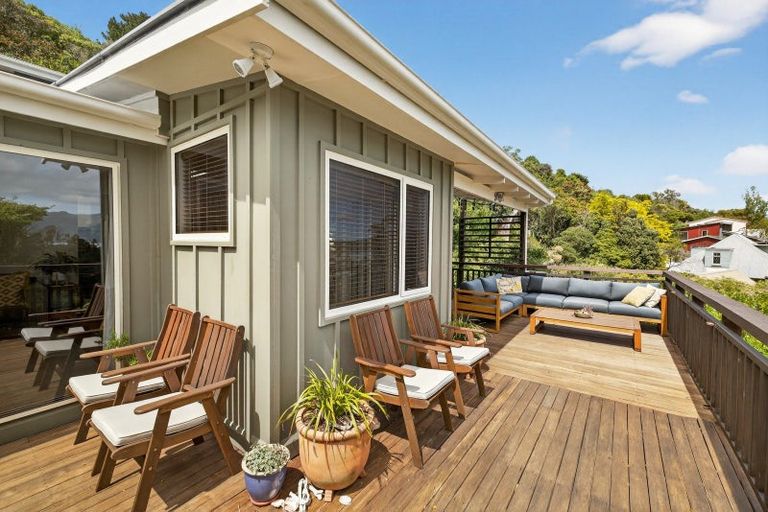 Photo of property in 39 Park Terrace, Corsair Bay, Lyttelton, 8082
