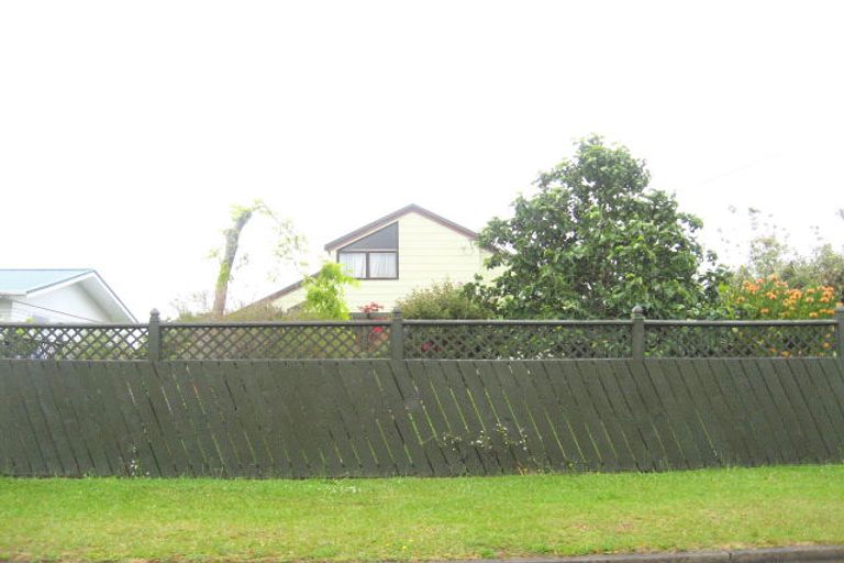 Photo of property in 52 Kokich Crescent, Onerahi, Whangarei, 0110