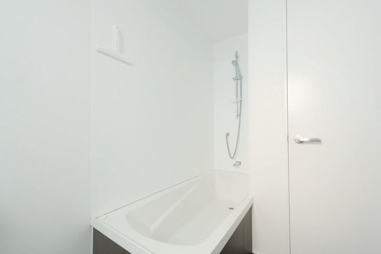 Photo of property in 20u5 Trent Street, Island Bay, Wellington, 6023