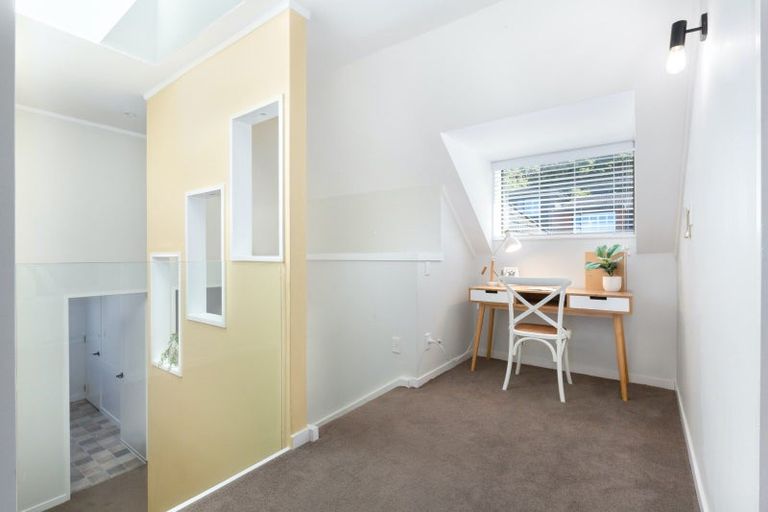 Photo of property in 9 Satara Crescent, Khandallah, Wellington, 6035